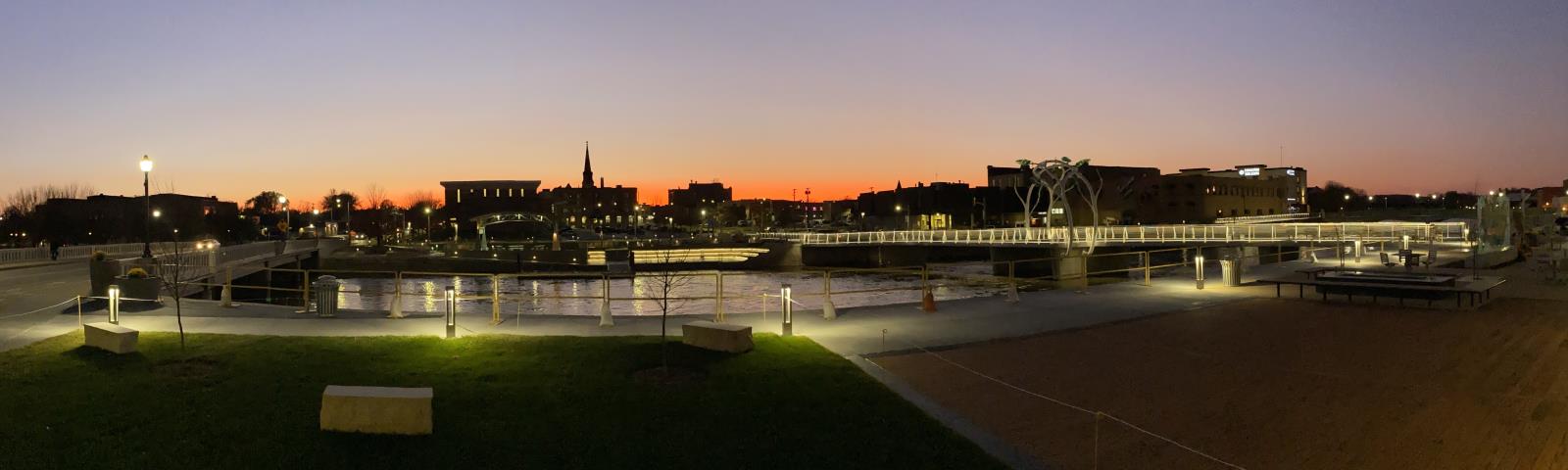 E Town Square Pedestrian Bridge Night October 2020